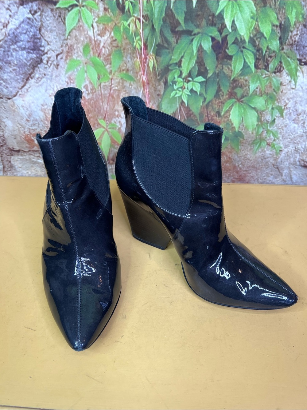POUR LA VICTOIRE Charcoal Patent Leather Minimalist Luxury Ankle Boots, 7.5 - Picture 6 of 15